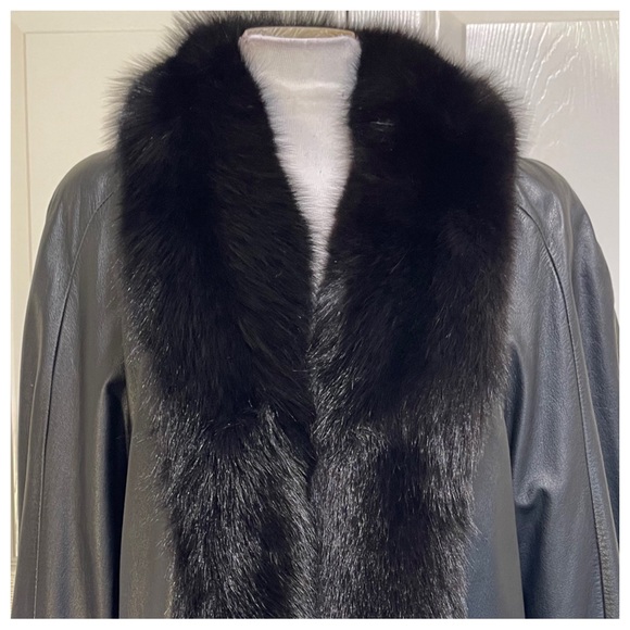 Leather - fur Vintage 80’s coat - Picture 4 of 9